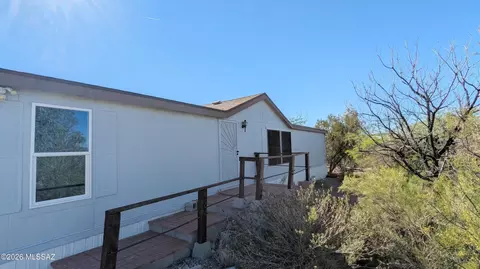 2345 W Baylee Drew Ln, Vail, AZ 85641