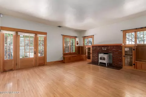 Living - 615 E 1st St, Tucson, AZ 85705 photo 2 of 4