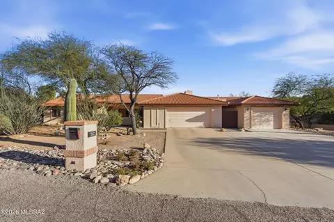 962 E Calle Mariposa, Tucson, AZ 85718