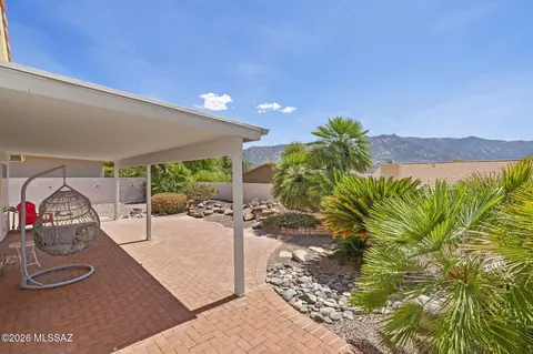 64345 E Round Robin Ln, Tucson, AZ 85739
