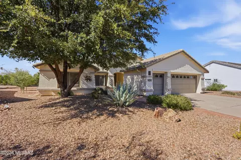 1141 N Desert Deer Pass, Green Valley, AZ 85614