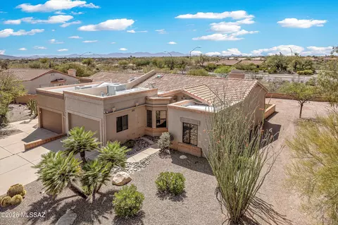 14045 N Desert Butte Dr, Oro Valley, AZ 85755