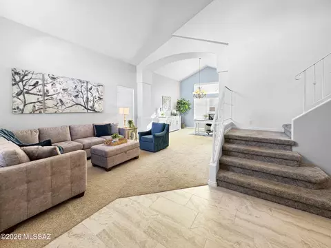 Living - 9006 E Autumn Sage St, Tucson, AZ 85747 photo 5 of 6