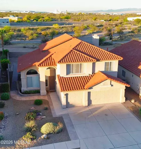 View/Area - 9006 E Autumn Sage St, Tucson, AZ 85747 photo 6 of 6