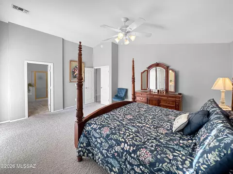 Bedroom - 9006 E Autumn Sage St, Tucson, AZ 85747 photo 3 of 4