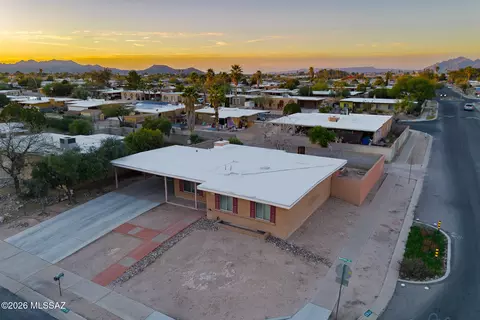 View/Area - 2011 E Bantam Rd, Tucson, AZ 85706 photo 1 of 4