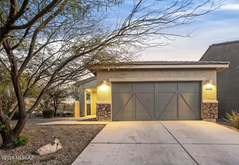 14282 E Yellow Sage Ln, Vail, AZ 85641