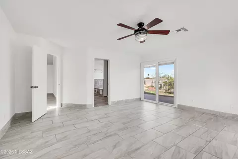 Living - 7784 S Danforth Ave, Tucson, AZ 85747 photo 4 of 4