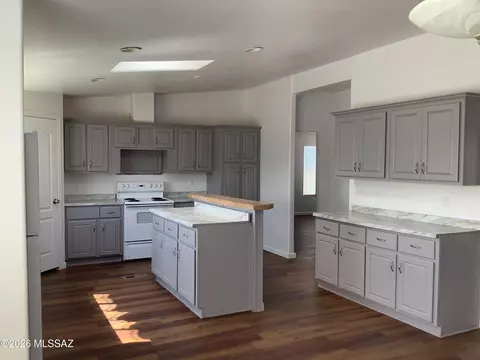 25317 W Talking Wind Trl, Willcox, AZ 85643 photo 12