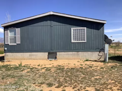 25317 W Talking Wind Trl, Willcox, AZ 85643 photo 3