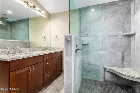 Bath - 3685 E Baker Pl, Tucson, AZ 85716 photo 1 of 4