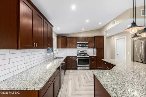 Kitchen - 3685 E Baker Pl, Tucson, AZ 85716 photo 4 of 5