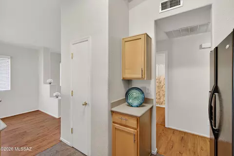 Entry Way - 9657 E Sascha St, Tucson, AZ 85748 photo 1 of 2