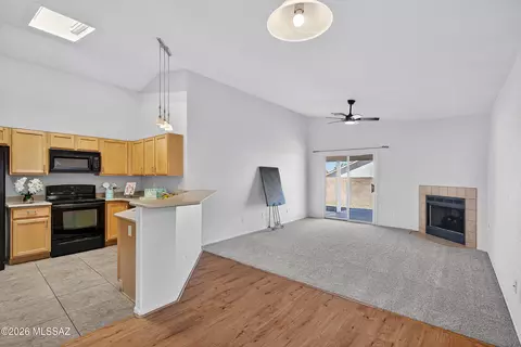 Living - 9657 E Sascha St, Tucson, AZ 85748 photo 4 of 7