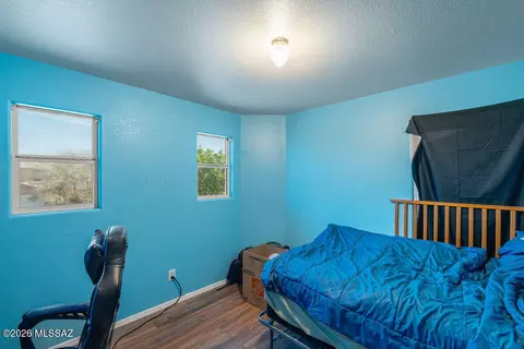Bedroom - 3820 E Sun View Ct, Tucson, AZ 85706 photo 2 of 4