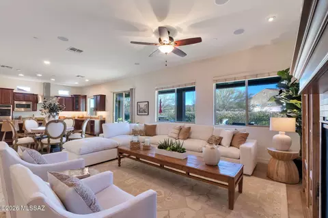 964 W Golden Barrel Ct, Tucson, AZ 85755