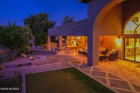 Exterior - 7221 E Desert Moon Loop, Tucson, AZ 85750 photo 4 of 7