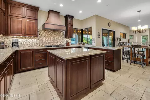 Kitchen - 7221 E Desert Moon Loop, Tucson, AZ 85750 photo 3 of 6
