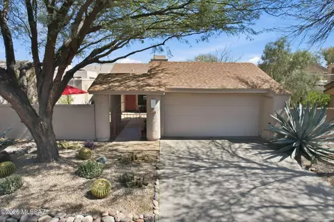 3180 N Brittlebush Ln, Tucson, AZ 85712