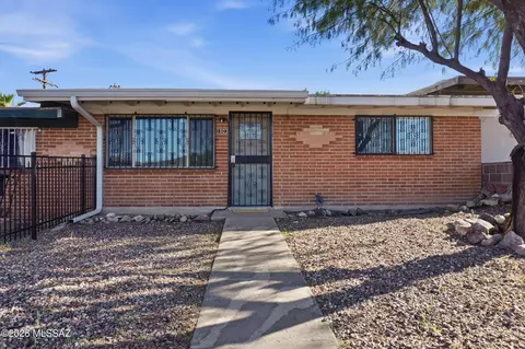 1803 W 36th St, Tucson, AZ 85713