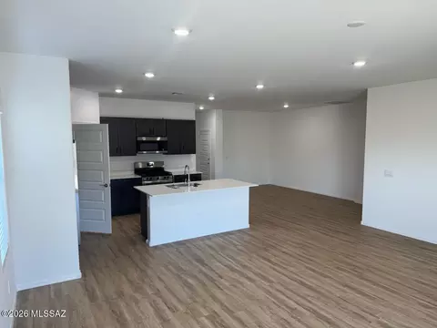 Other - 1118 S Grantham Dr, Vail, AZ 85641 photo 1 of 6