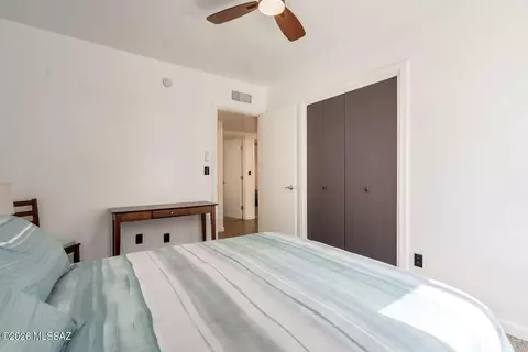 Bedroom - 9870 E Celeste Dr, Tucson, AZ 85730 photo 9 of 10