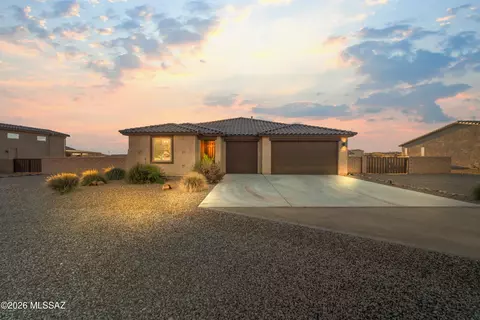 16081 N Columbus Blvd, Tucson, AZ 85739