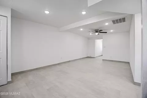 Living - 3675 E Shepherd Pl, Tucson, AZ 85713 photo 5 of 6