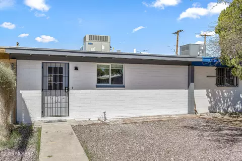 3675 E Shepherd Pl, Tucson, AZ 85713