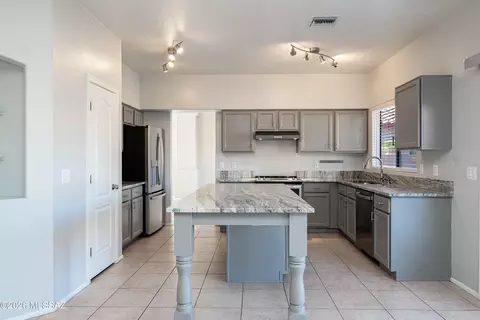 Kitchen - 9005 E Sugar Sumac St, Tucson, AZ 85747 photo 5 of 5