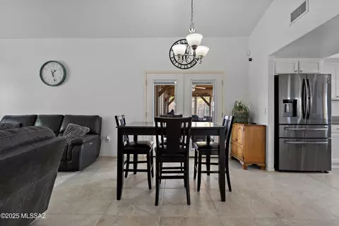 Dining - 761 W Grantham St, Vail, AZ 85641 photo 1 of 3