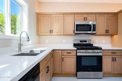 3003 N Flanwill Blvd, Tucson, AZ 85716