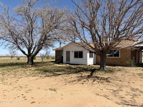 406 W Papago Way, Cochise, AZ 85606