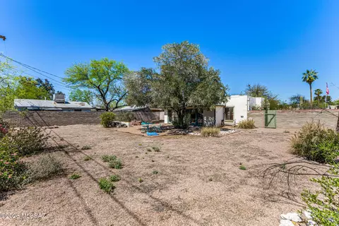 Exterior - 2250 E Silver St, Tucson, AZ 85719 photo 12 of 13