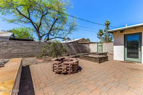 Exterior - 2250 E Silver St, Tucson, AZ 85719 photo 6 of 13