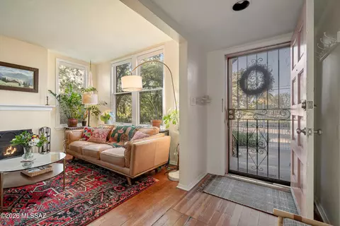 Entry Way - 314 E 2nd St, Tucson, AZ 85705 photo 1 of 3