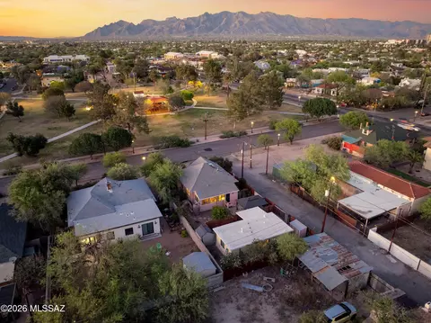 View/Area - 314 E 2nd St, Tucson, AZ 85705 photo 4 of 6