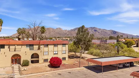 6342 N Barcelona Ln #114, Tucson, AZ 85704