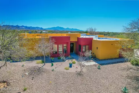 9350 E Still Springs Pl, Vail, AZ 85641