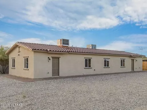 8041 Escalante Rd, Tucson, AZ 85730