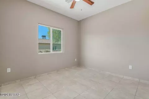 Bedroom - 8041 Escalante Rd, Tucson, AZ 85730 photo 2 of 6