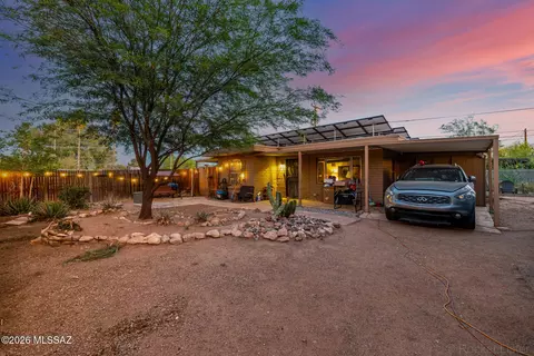 4842 E 1st St, Tucson, AZ 85711