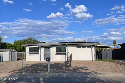 3922 N Palm Grove Dr, Tucson, AZ 85705