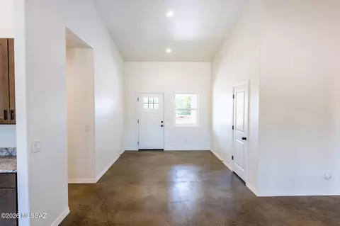 Entry Way - 276 E Rincon Ln, Benson, AZ 85602 photo 1 of 1