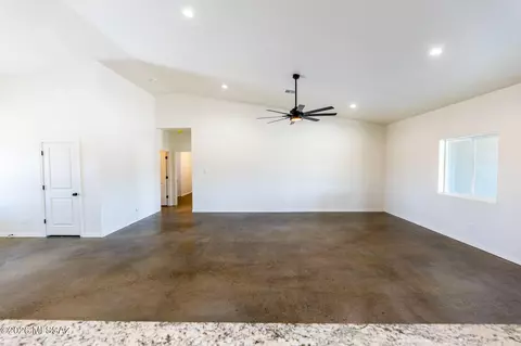 Living - 276 E Rincon Ln, Benson, AZ 85602 photo 2 of 2