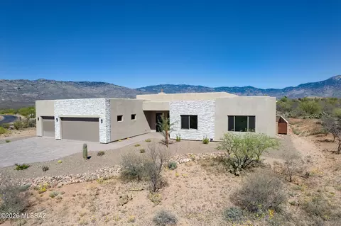 8125 S Circle C Ranch Rd, Vail, AZ 85641