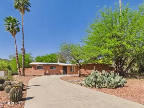 80 S Padilla Pl, Tucson, AZ 85745