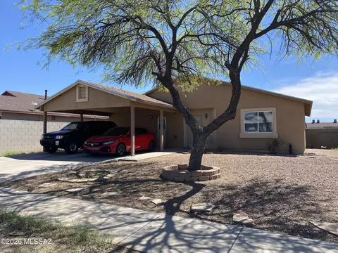 247 W Placita Casas Bonitas, Tucson, AZ 85706