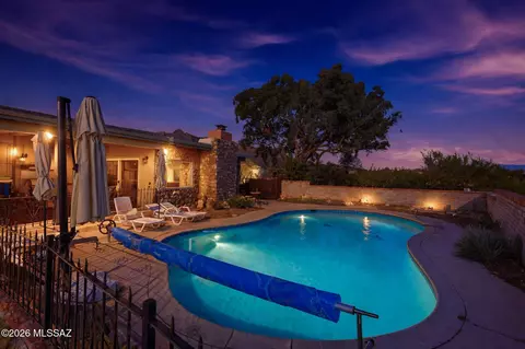 6551 N Camino Abbey, Tucson, AZ 85718