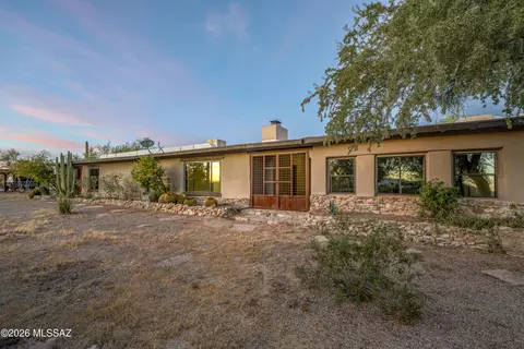 9620 N Quail Ln, Tucson, AZ 85742